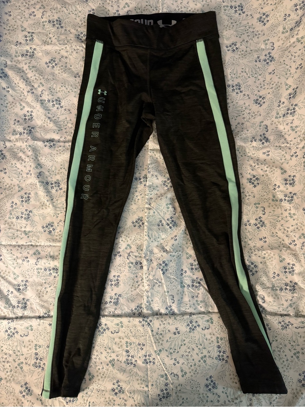 Under Armour Black Leggings with Mint Side Stripes - Picture 1 of 1